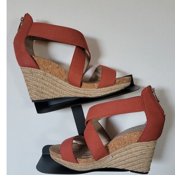 Adrienne Vittadini Platform Wedges Size 9.5 M Strappy Open Toe Burnt Orange - Picture 1 of 5